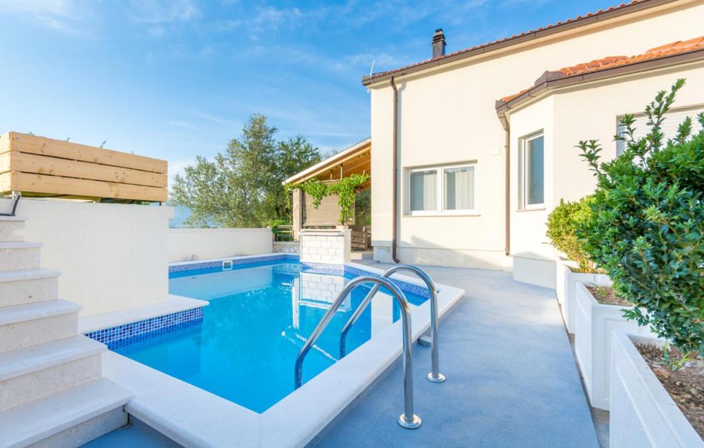 Villa Lipovac โตรกีร์ ภายนอก รูปภาพ