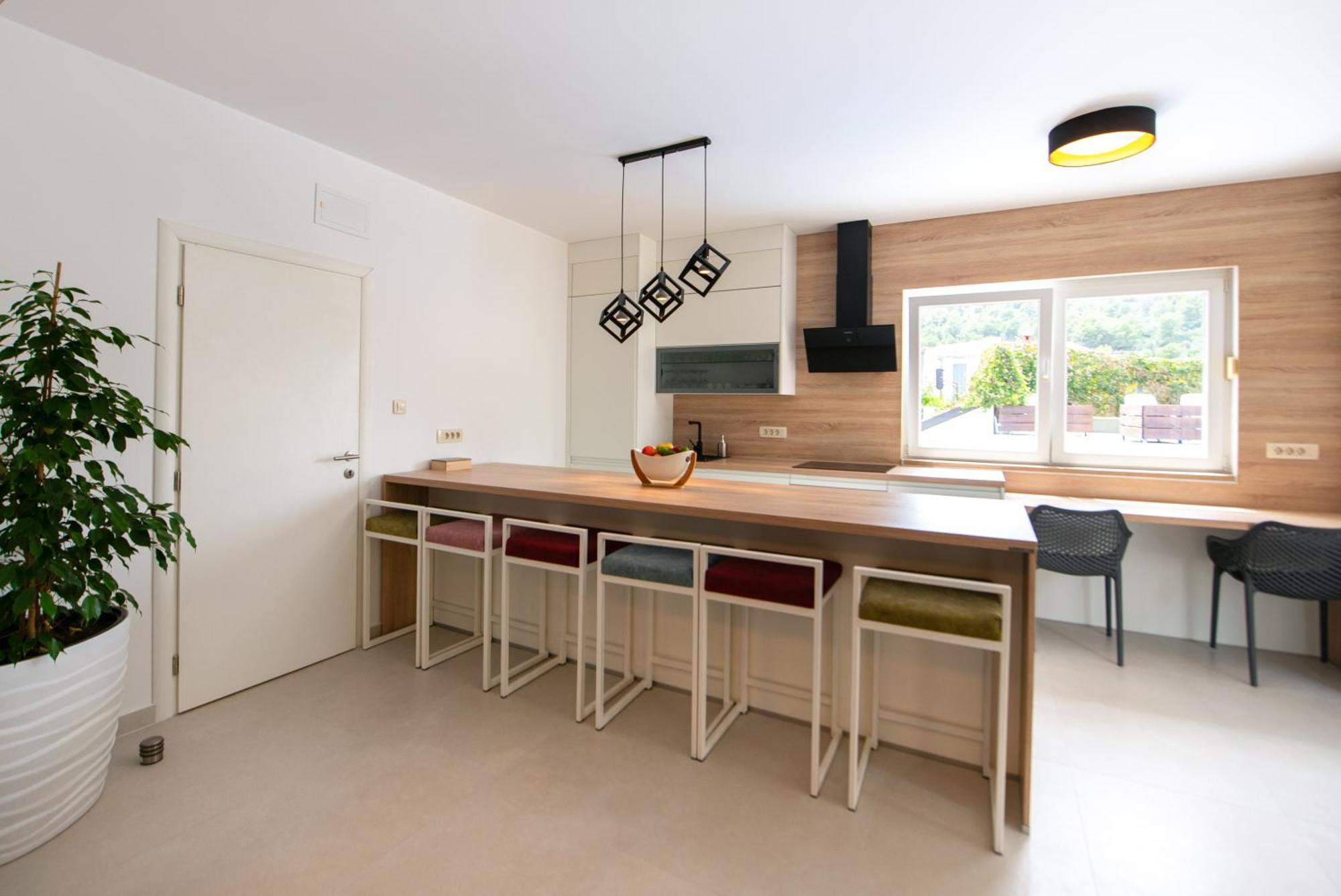Villa Lipovac โตรกีร์ ภายนอก รูปภาพ